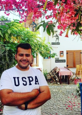 Mehmet, 29, Türkiye Cumhuriyeti, Karabağlar