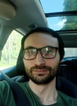 Valentin, 33, Moscow