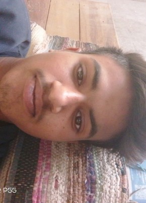 Akhilesh Sahu, 21, India, Delhi