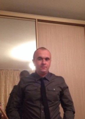 Максим, 40, Россия, Казань