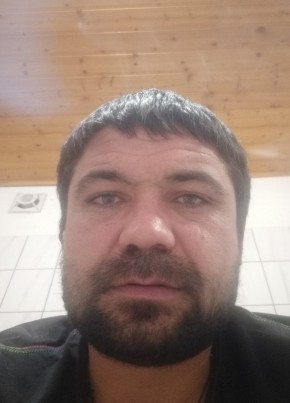 Илья