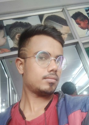 Kisahn, 26, India, Munnar