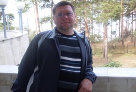Yuriy, 62 - Just Me
