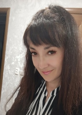 Динара Ханова из Нурлата 37 лет