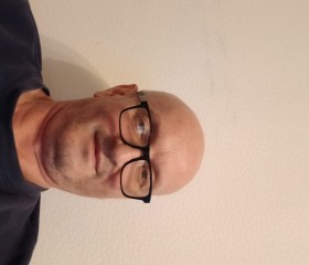 Anton, 53, Moscow