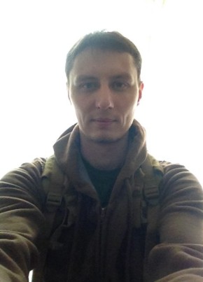 Максим, 38, Россия, Омск