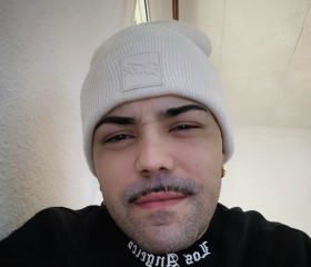 Angel Garcia, 31, Sant Joan Despi