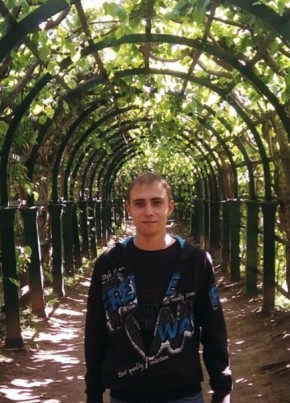 Евгений, 25, Россия, Бежецк
