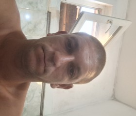 Iliyan, 32, Plovdiv