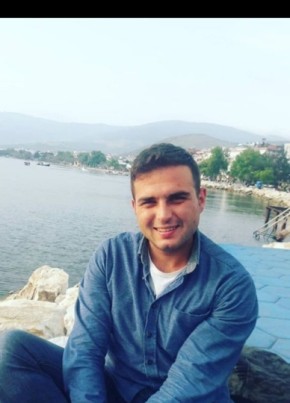 Ata Soyuer, 29, Türkiye Cumhuriyeti, Ödemiş