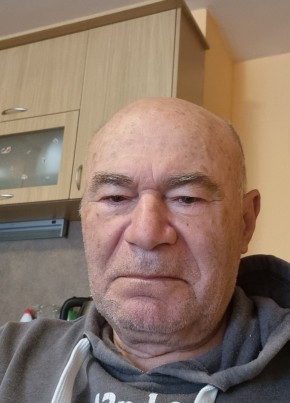 Chaim Fiks, 72, Република България, София