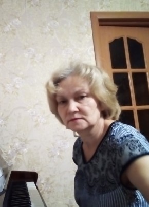 Лариса, 63, Россия, Кострома