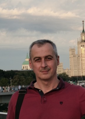 Влад из Станично-Луганское 50 лет