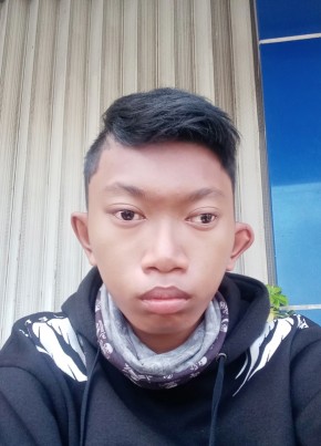 Rizky, 19, Indonesia, Kota Semarang