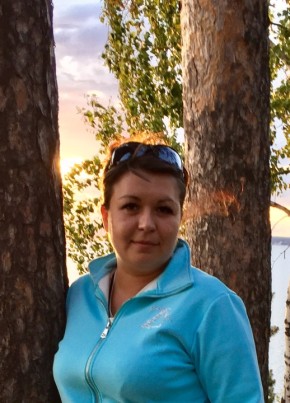 Евгения, 37, Россия, Среднеуральск