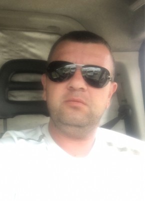 Олег, 42, Россия, Брянск