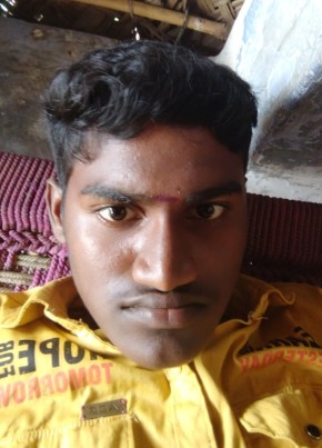 Gokul, 18, India, Idappadi
