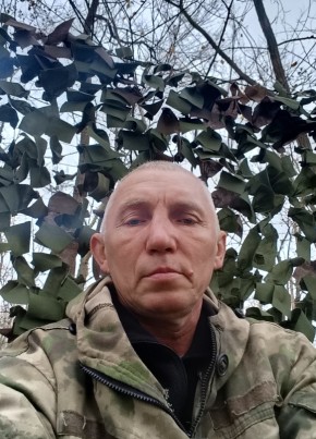 Павел из Воронежа 51 год