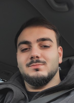 Альберт из Химки 24 года