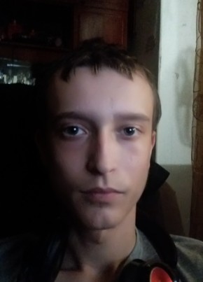 Артур, 26, Қазақстан, Алматы