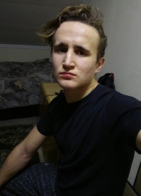 Сергей из Барнаула 24 года