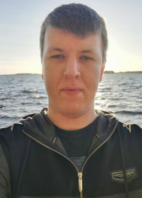 Denis, 31, Finland, Helsinki
