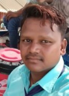 Arjun Vasave, 37, India, Nandurbār