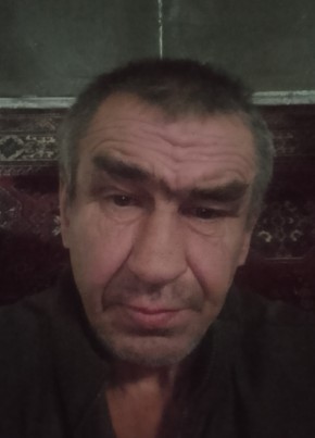 Александр Рыбка из Арсеньева 59 лет