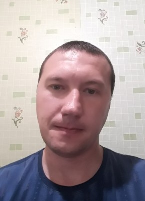 Ivan, 39, Россия, Буинск