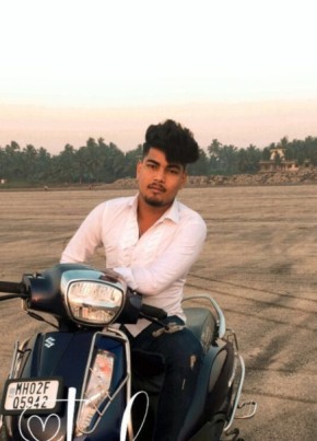 Faiz, 18, India, Mumbai