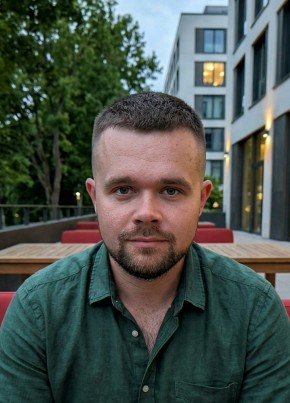 Максим из Хабаровска 44 года