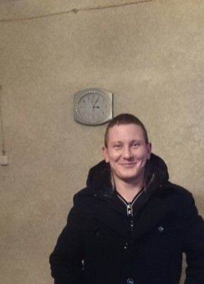 Andrey, 33, Russia, Volkhov