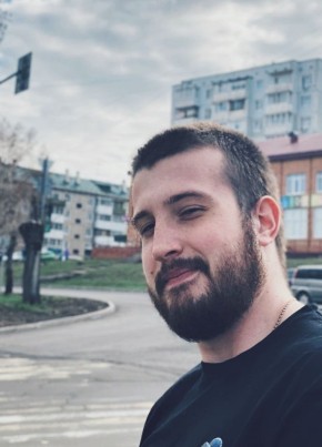 Антон из Усть-Илимска 28 лет