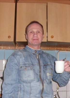 Валерий, 60, Россия, Покров
