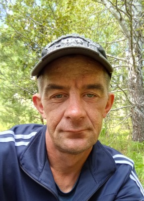 Денис из Томска 43 года