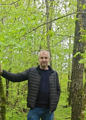 Алексей из Пашковския 44 года