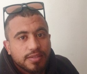 Hamza, 28, Athens