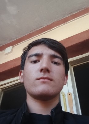 vlad из Samarqand 19 лет