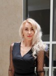 Ekaterina, 43, Paris