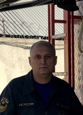 Дмитрий из Саратова 53 года