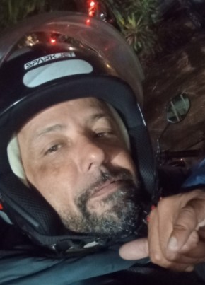 Ismael из Porto Alegre 42 года