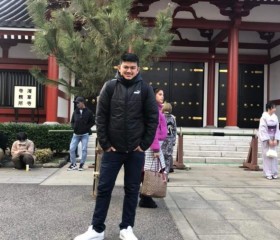 Lax, 20, Urayasu