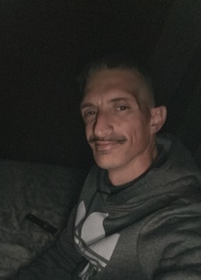 Giuseppe, 40, Italy, Siracusa