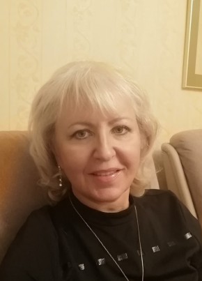 Елена, 61, Россия, Саратов