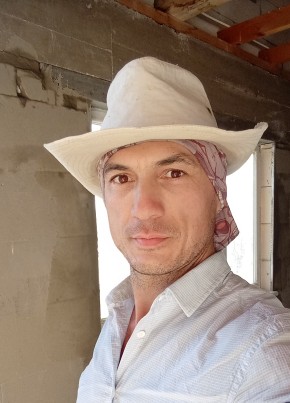 Özgür, 41, Россия, Свободный