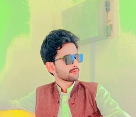Muhammad khalid, 22, Dullewala