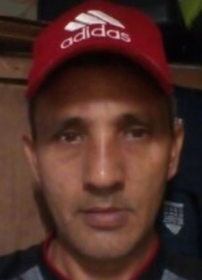 Yoannis Rosales, 47, República de Cuba, La Habana