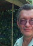 Олег, 66 лет, Харків