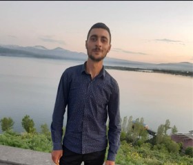 Level, 29, Yerevan