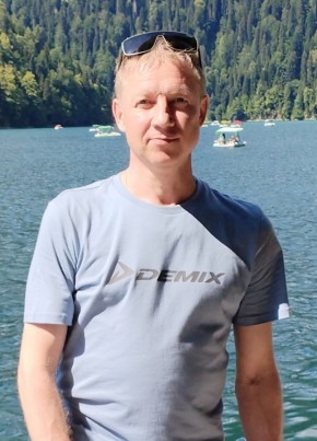 Дмитрий из Мурманска 50 лет